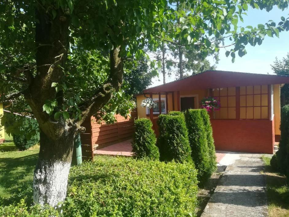 Pod Jablonia Villa Jezierzany Exterior photo